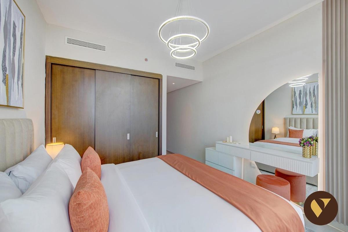 Apartment Vogue 43rd Floor Boulevard Heights Downtown Dubai, Panoramic Skyline Views And Balconies *